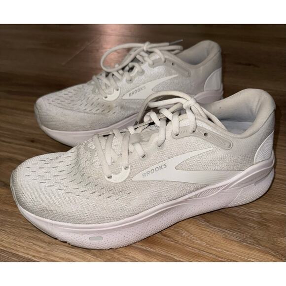 Brooks Men's Ghost Max - size 9.5 Wide - Picture 6 of 12